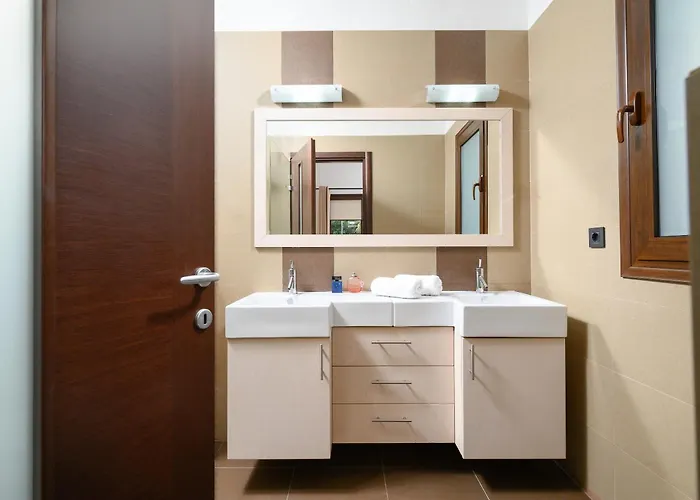 Elysion In Old Village Villa Hersonissos (Crete)