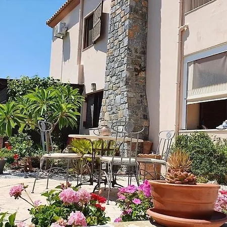 Vila Elysion In Old Village *