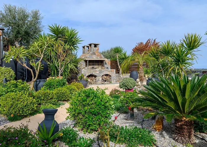 Villa Elysion In Old Village Hersonissos (Crete)