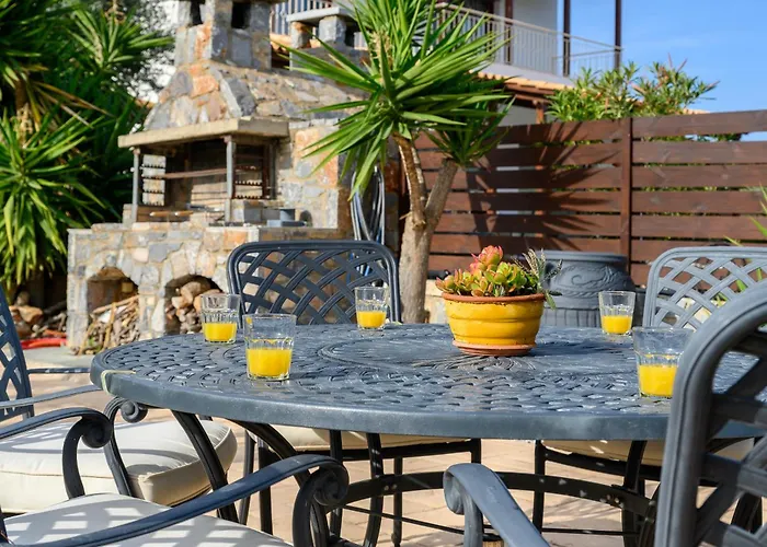 Elysion In Old Village Villa