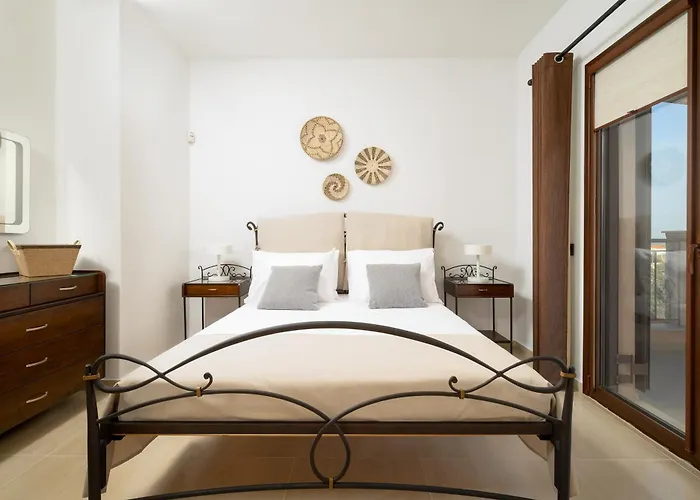 Elysion In Old Village Hersonissos (Crete)