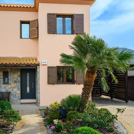 Willa Elysion In Old Village