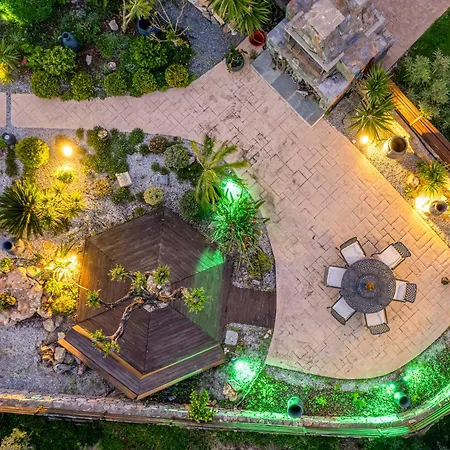 Elysion In Old Village Willa *